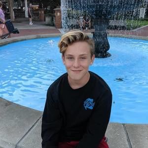 Meet your Posher, Ewan